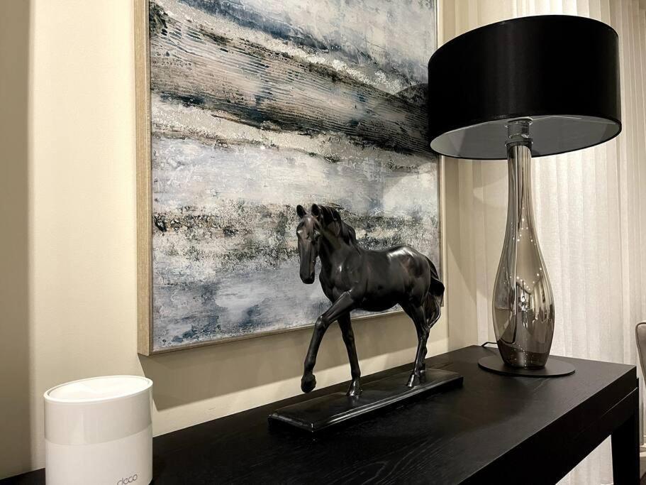 2Br Urban Vista Retreat Chcl F7 Appartement Chigwell Buitenkant foto