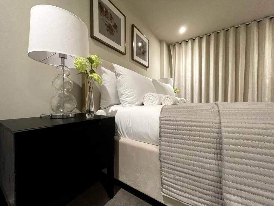 2Br Urban Vista Retreat Chcl F7 Appartement Chigwell Buitenkant foto
