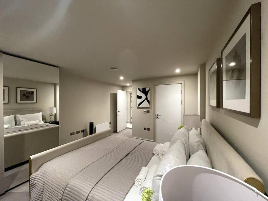 2Br Urban Vista Retreat Chcl F7 Appartement Chigwell Buitenkant foto