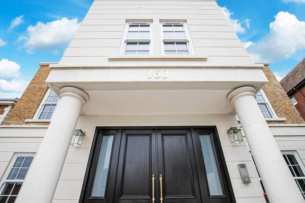 2Br Urban Vista Retreat Chcl F7 Appartement Chigwell Buitenkant foto