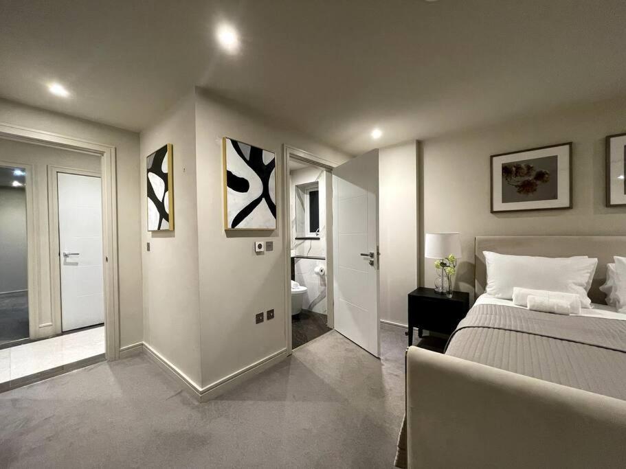 2Br Urban Vista Retreat Chcl F7 Appartement Chigwell Buitenkant foto