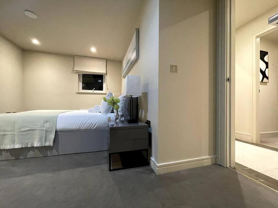 2Br Urban Vista Retreat Chcl F7 Appartement Chigwell Buitenkant foto